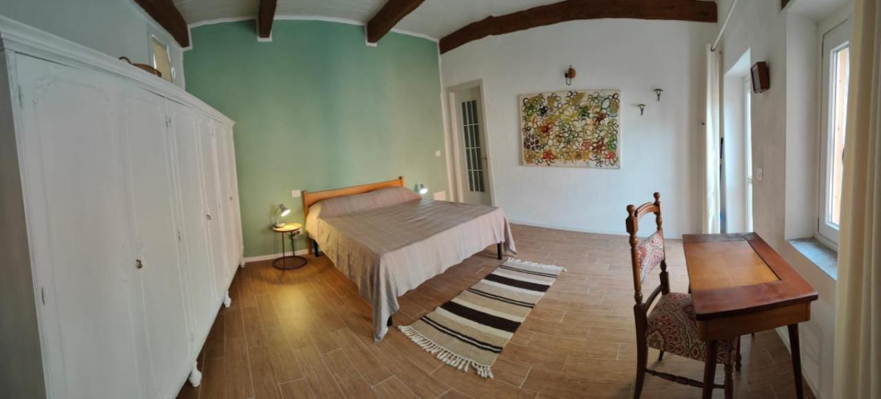 Magalocanda Stanze Sotto Al Castello Montemagno  Eksteriør billede